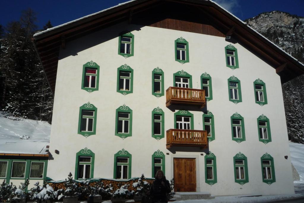 Hotel Ristorante Rifugio Ospitale Cortina dʼAmpezzo Exteriér fotografie