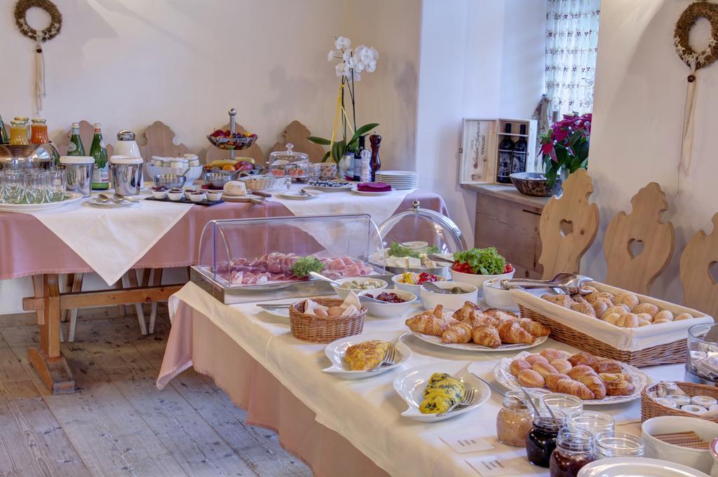 Hotel Ristorante Rifugio Ospitale Cortina dʼAmpezzo Exteriér fotografie